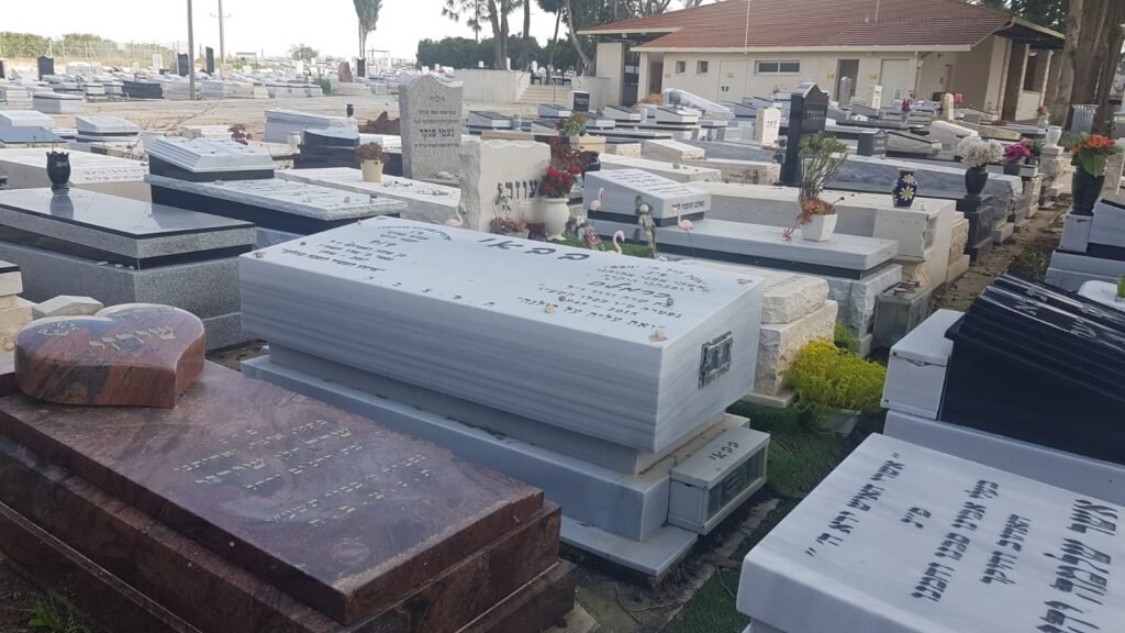 מצבות שיש טורקי